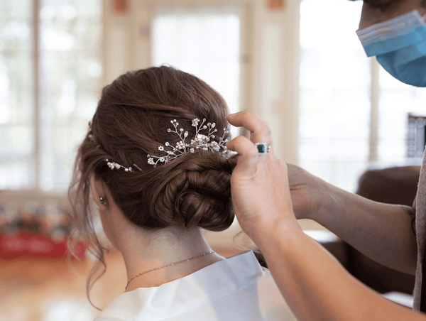 Julia halo & hair comb