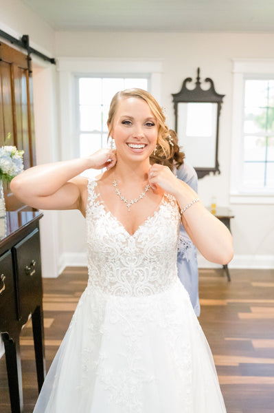 Crystal statement necklace